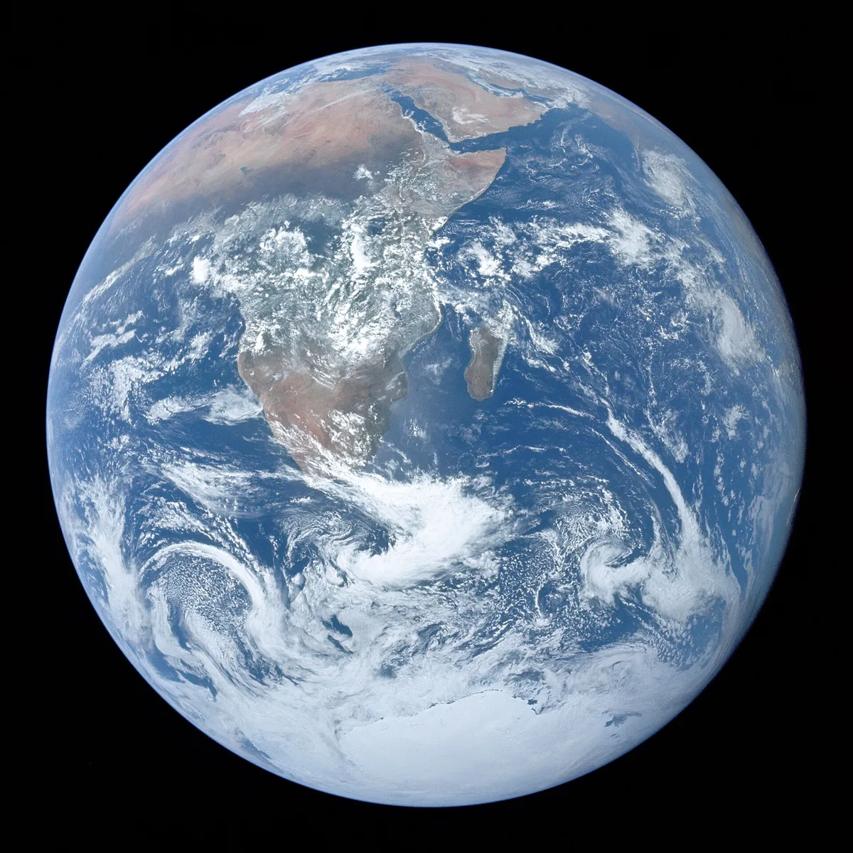Trái Đất nhìn từ không gian, ảnh The Blue Marble